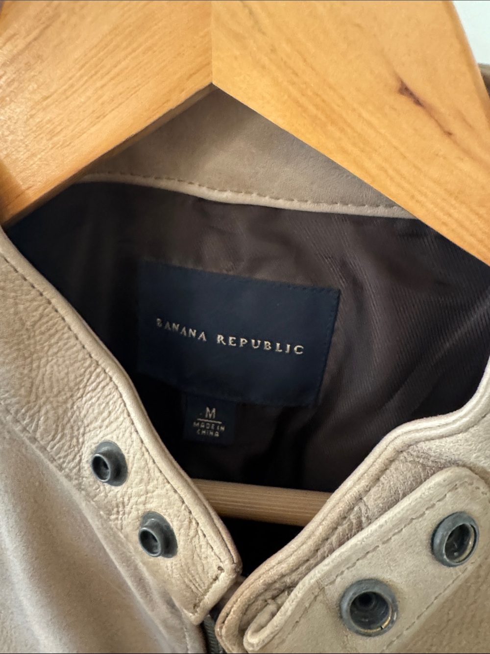 Banana Republic Tan Leather Bomber Jacket - Picture 2 of 11